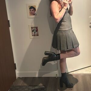 Grey strapless Aritzia Dress